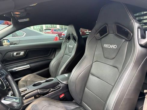 Used 2021 Ford Mustang GT Premium w/ GT Performance Package RWD image 13