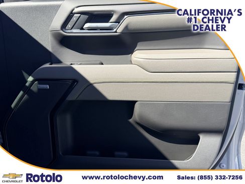 Used 2026 Chevrolet Silverado 1500 ZR2 w/ Dark Appearance Package AWD/4WD image 9