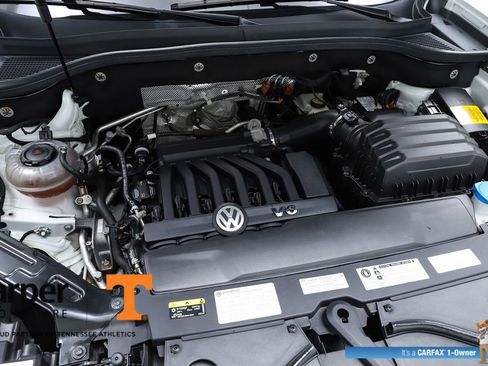 Used 2021 Volkswagen Atlas SEL Premium image 28