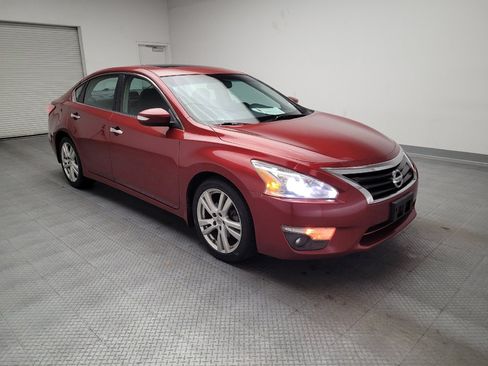 Used 2013 Nissan Altima 3.5 SL w/ Technology Pkg image 13
