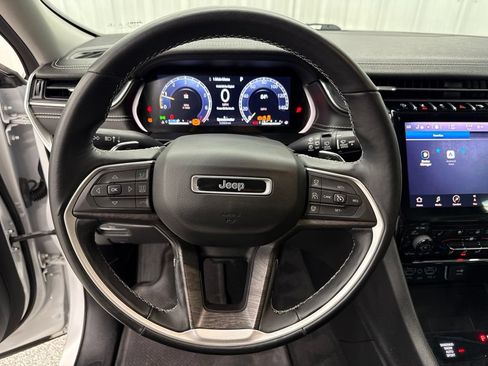 Used 2021 Jeep Grand Cherokee L Limited w/ Luxury Tech Group II AWD/4WD image 23