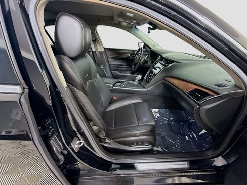 Used 2016 Cadillac CTS Luxury w/ Black Chrome Package RWD image 29