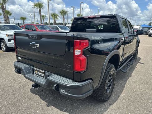Used 2024 Chevrolet Silverado 1500 ZR2 w/ ZR2 Bison Edition AWD/4WD image 16