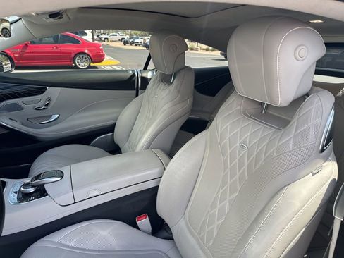 Used 2019 Mercedes-Benz S 560 4MATIC Coupe image 8