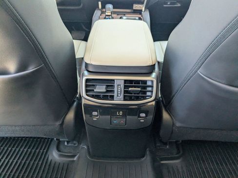 Certified 2024 Lexus RX 350 Premium w/ Accessory Package (K3) image 19