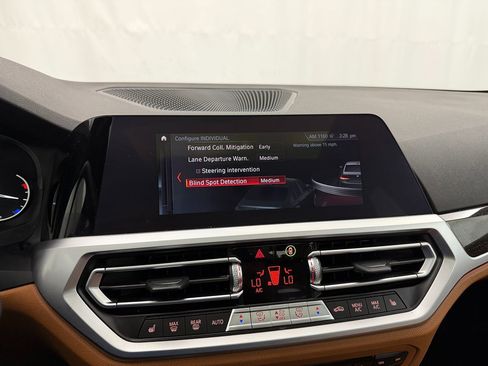 Used 2020 BMW 330i xDrive Sedan w/ Convenience Package AWD/4WD image 22