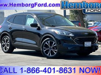 Used 2022 Ford Escape SE w/ SE Sport Appearance Package image 1