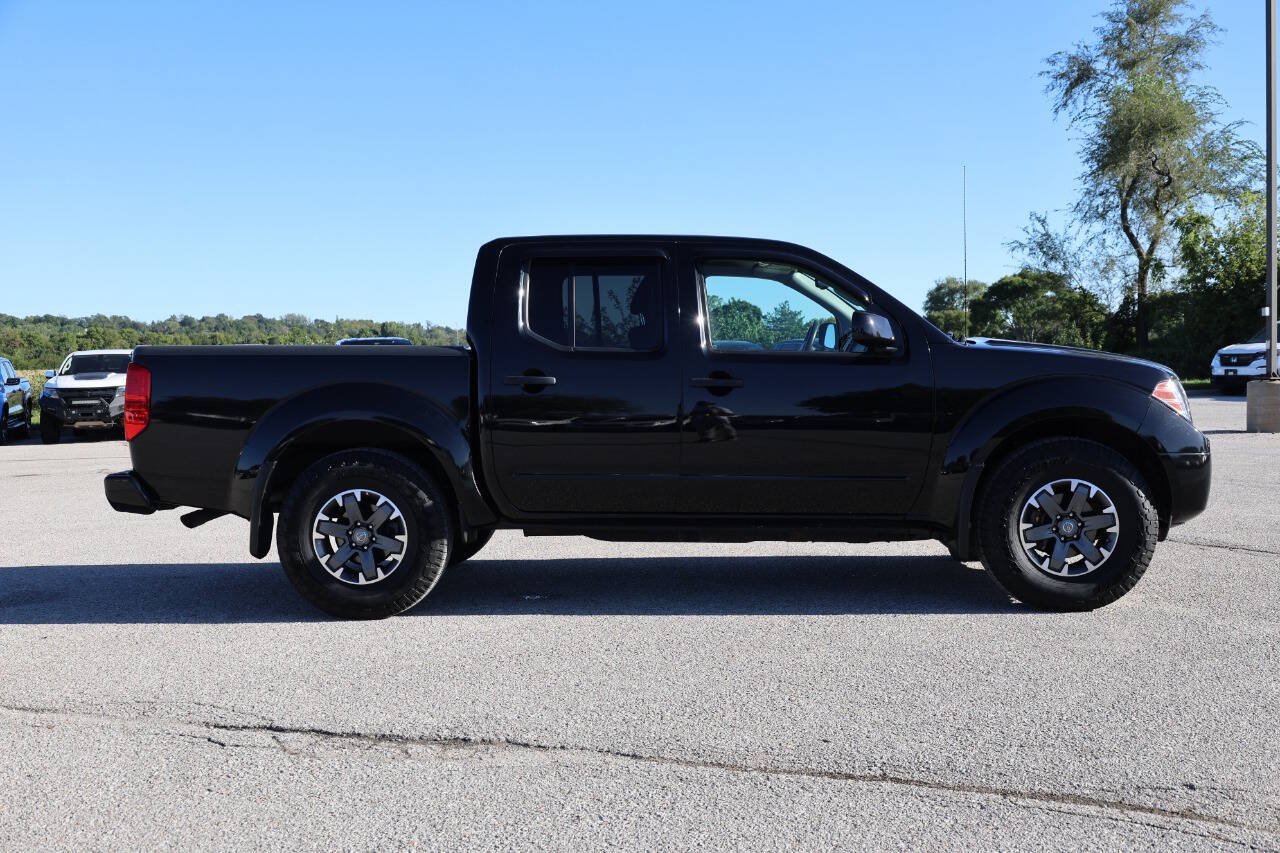 Used 2018 Nissan Frontier PRO-4X AWD/4WD image 7