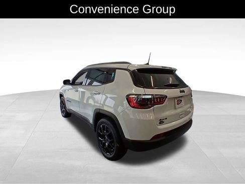 New 2026 Jeep Compass Latitude image 4