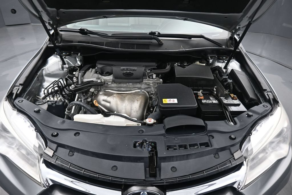 Used 2017 Toyota Camry LE FWD image 44