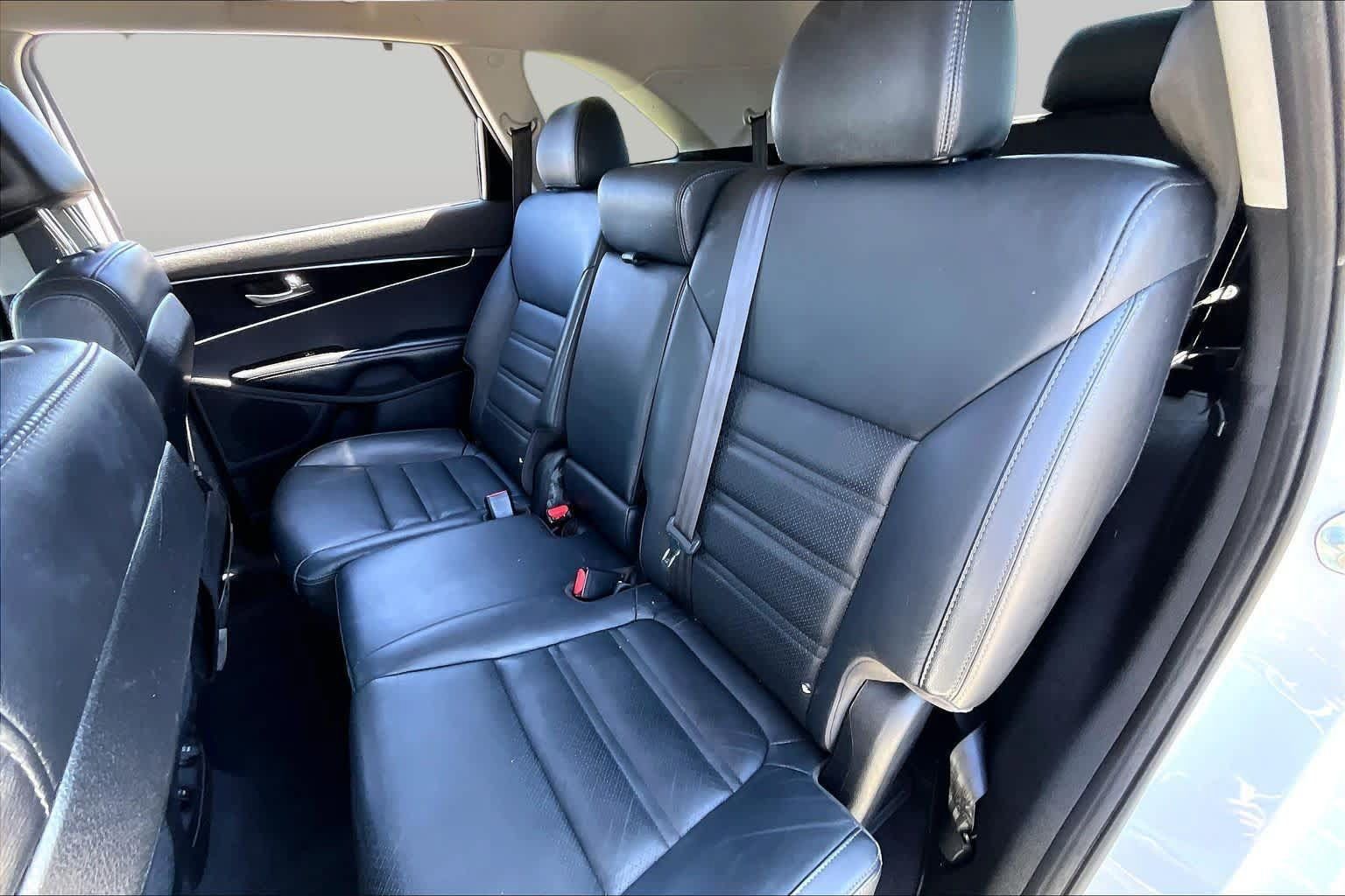 Used 2017 Kia Sorento EX FWD image 20