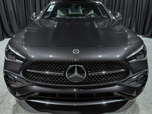 Used 2026 Mercedes-Benz CLE 300 4MATIC Coupe image 2