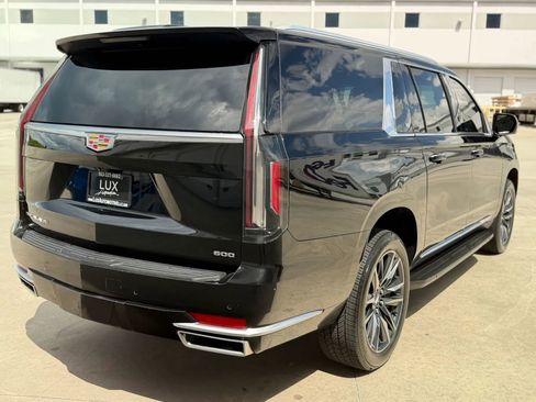 Used 2021 Cadillac Escalade ESV Premium Luxury RWD image 8