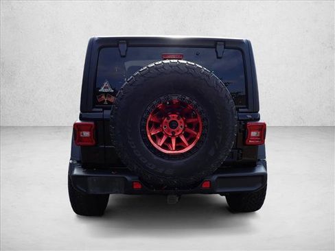 Used 2023 Jeep Wrangler Rubicon w/ LED Lighting Group AWD/4WD image 3