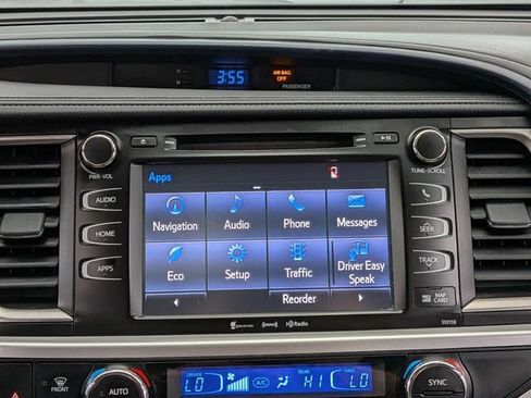 Used 2016 Toyota Highlander XLE AWD/4WD image 31