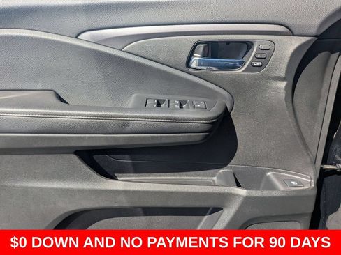 Used 2025 Honda Ridgeline RTL image 11