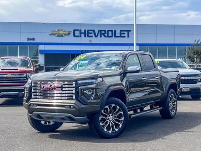 Used 2024 GMC Canyon Denali