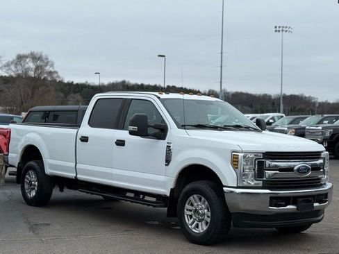 Used 2019 Ford F250 XLT image 23