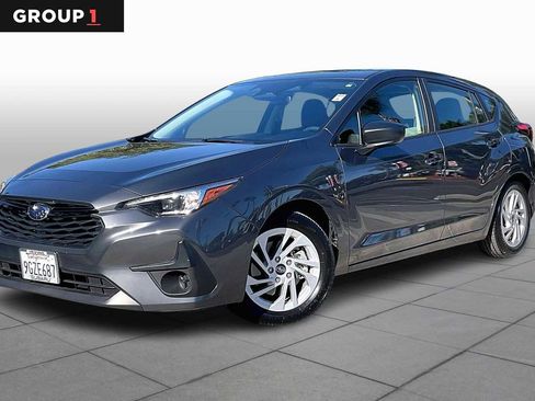 Used 2024 Subaru Impreza 2.0i image 1