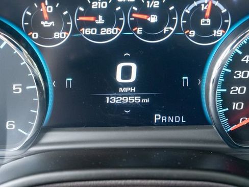 Used 2019 GMC Yukon Denali w/ Denali Ultimate Package AWD/4WD image 11