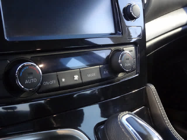 Used 2016 Nissan Maxima 3.5 SV FWD image 15