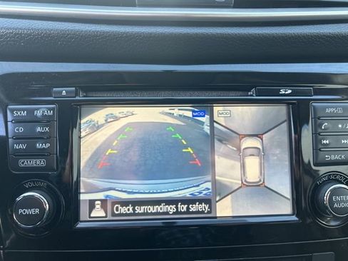 Used 2014 Nissan Rogue SV w/ SV Premium Package image 16