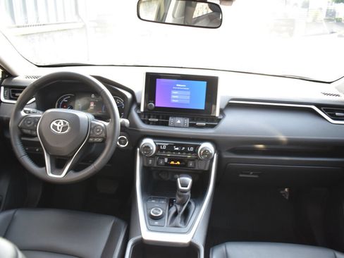 Certified 2025 Toyota RAV4 XLE Premium w/ Weather Package AWD/4WD image 26