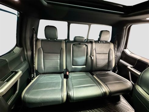 Used 2018 Ford F150 Raptor w/ Equipment Group 802A Luxury image 17