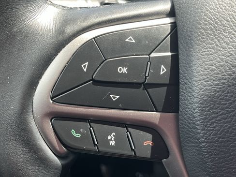 Used 2021 Jeep Grand Cherokee Laredo X RWD image 19
