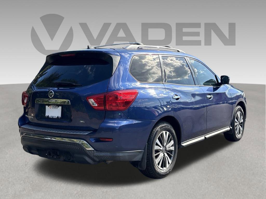 Used 2017 Nissan Pathfinder SL w/ SL Premium Package FWD image 5