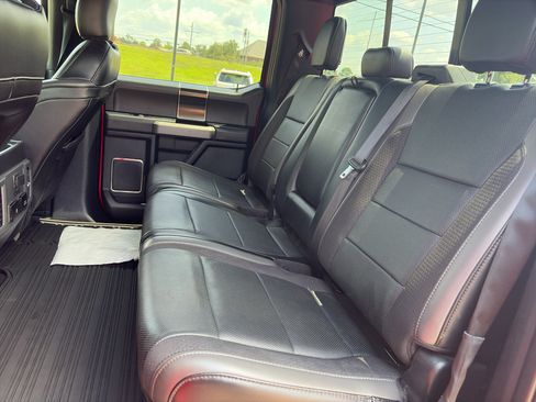 Used 2019 Ford F150 Raptor w/ Equipment Group 802A Luxury AWD/4WD image 15