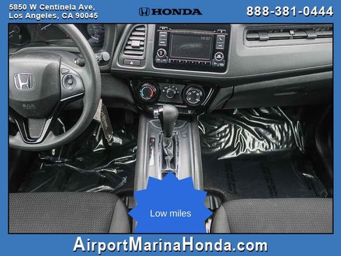 Used 2021 Honda HR-V LX image 4