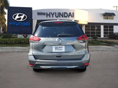 Used 2019 Nissan Rogue SL FWD image 5