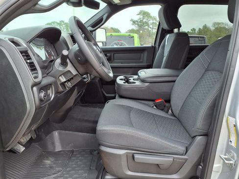 New 2026 RAM 2500 Tradesman AWD/4WD image 12