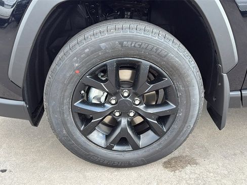 New 2025 Toyota RAV4 LE image 26