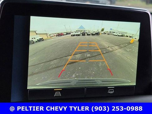 Used 2023 Chevrolet Suburban Premier AWD/4WD image 25