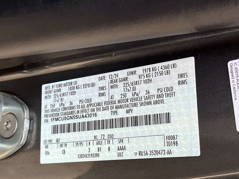 Used 2025 Ford Escape Active FWD image 28