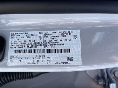 Used 2025 Ford F150 Raptor AWD/4WD image 40