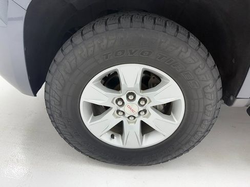 Used 2016 GMC Canyon SLE w/ SLE Convenience Package image 6