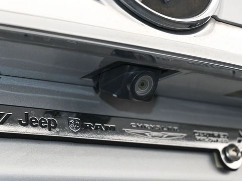 Used 2020 Buick Encore Preferred image 35