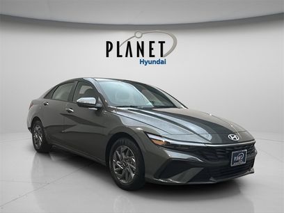 New 2026 Hyundai Elantra Blue