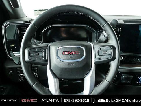 Used 2025 GMC Sierra 1500 SLT AWD/4WD image 9