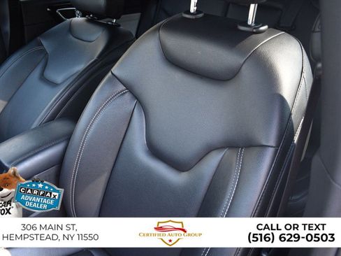 Used 2026 Jeep Compass Limited AWD/4WD image 9
