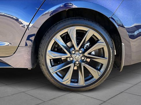 Used 2025 Toyota Corolla SE image 11