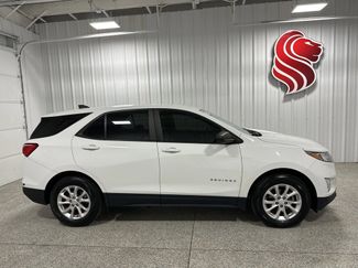 Used 2020 Chevrolet Equinox LS image 1
