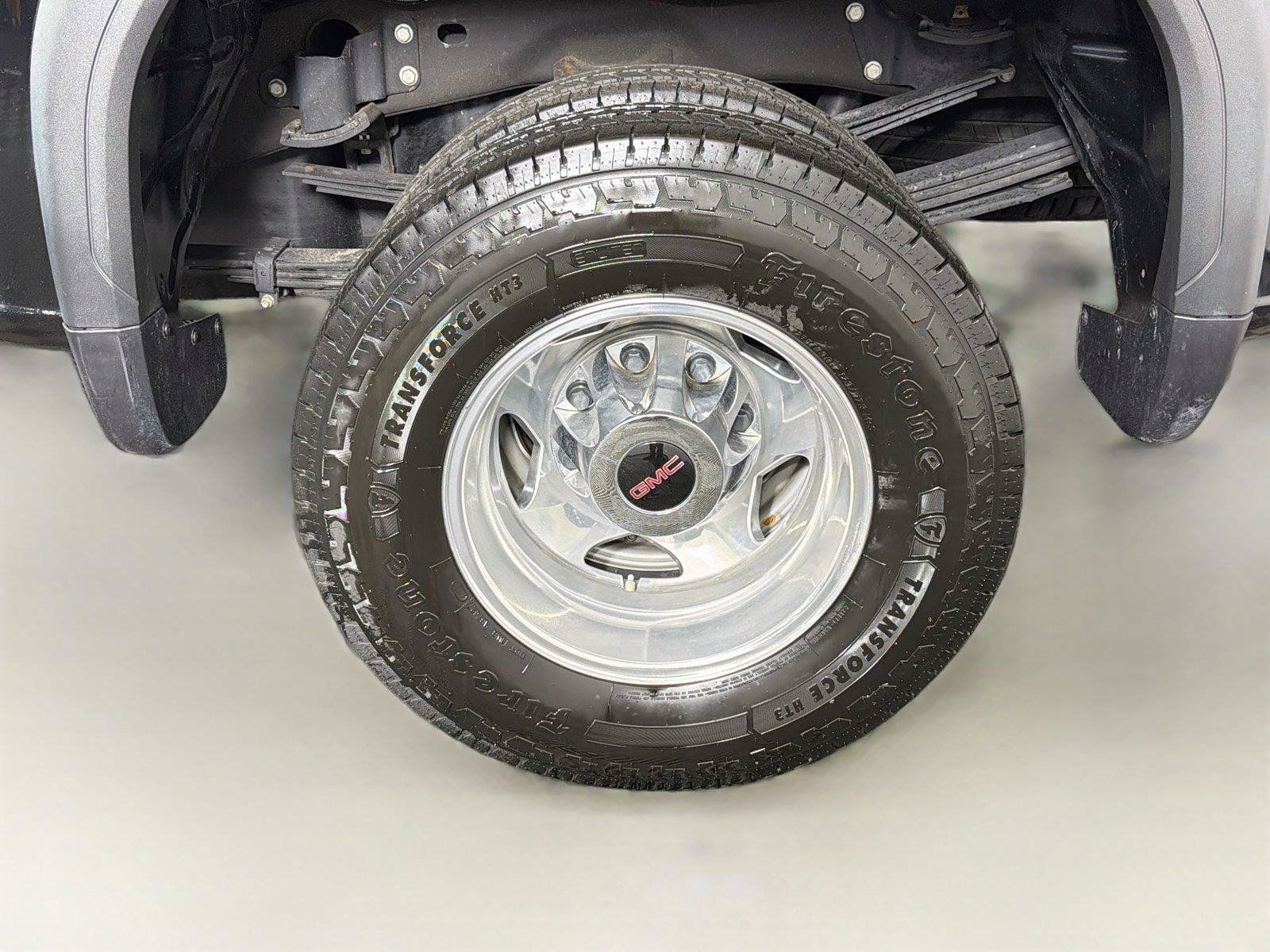 Used 2023 GMC Sierra 3500 Denali w/ Technology Package AWD/4WD image 35