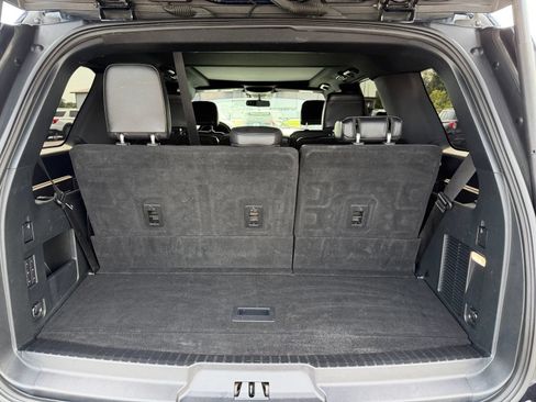 Used 2021 Ford Expedition Limited AWD/4WD image 11