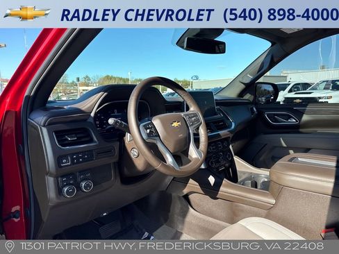 Certified 2023 Chevrolet Tahoe LT w/ LT Signature Plus Package image 13