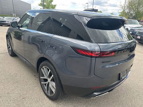 Used 2023 Land Rover Range Rover Sport SE AWD/4WD image 5