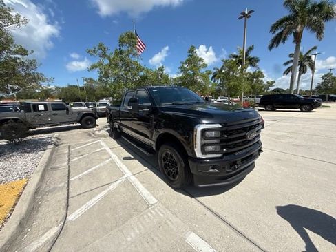 Used 2024 Ford F350 Lariat w/ Lariat Ultimate Package AWD/4WD image 3